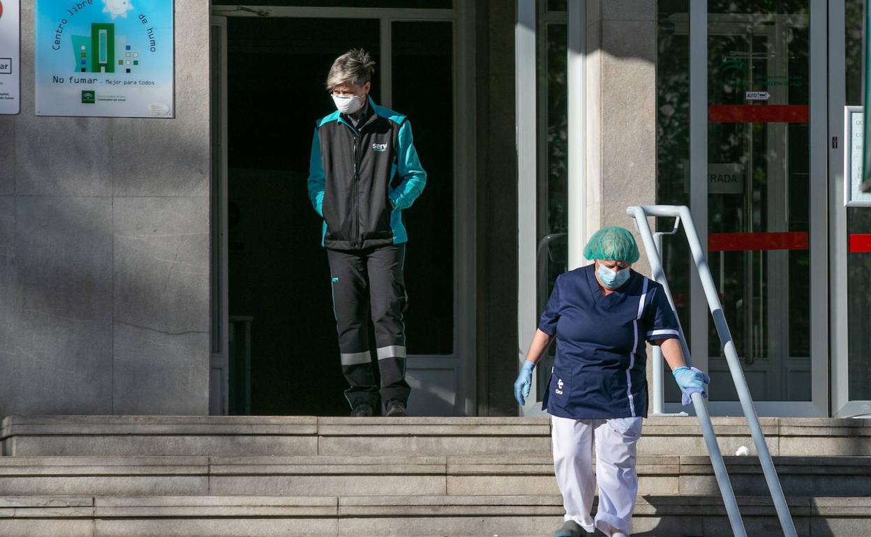 El antiguo Clínico ya ha recibido a cerca de una veintena de pacientes con coronavirus.