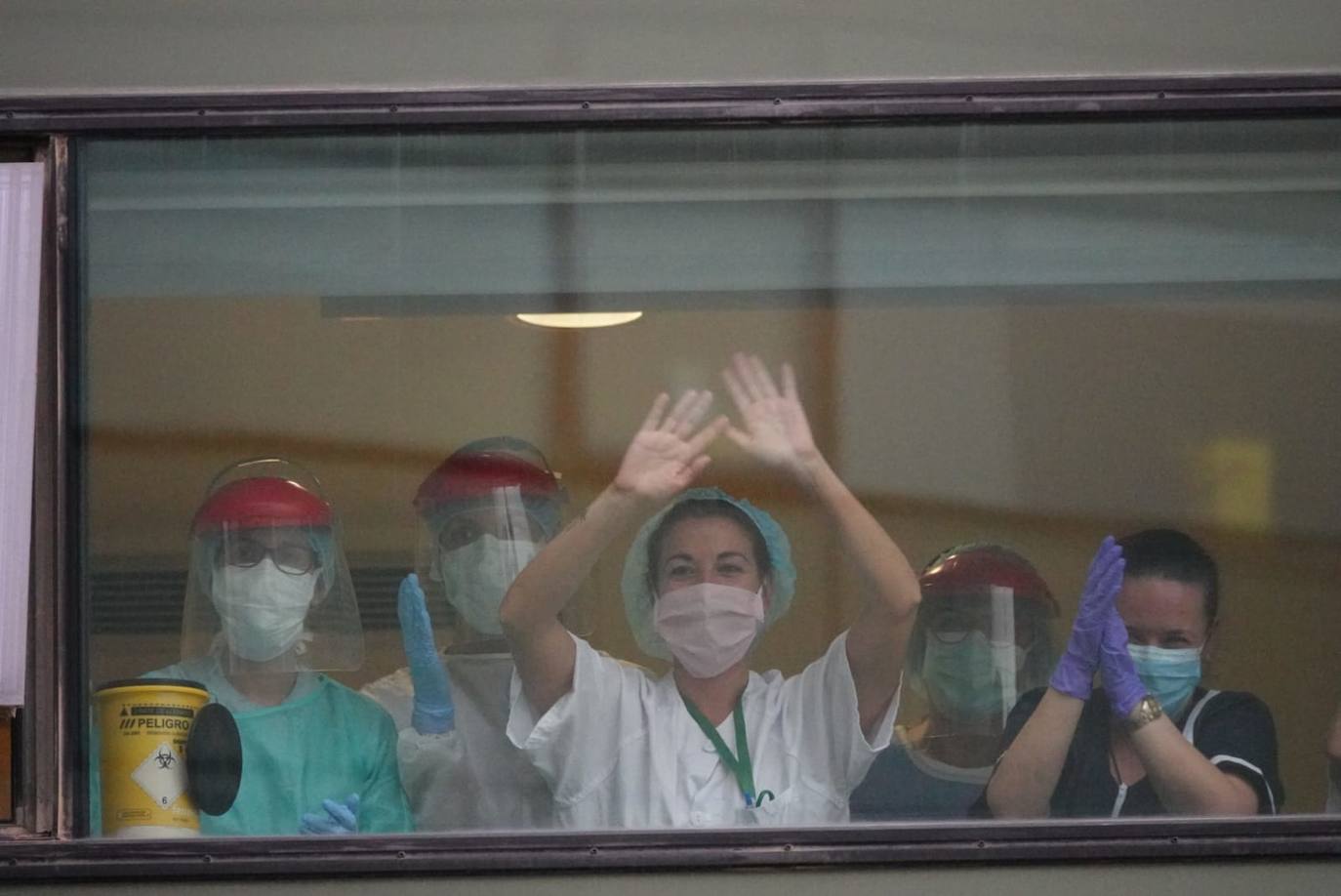 El instante se ha producido a las puertas del hospital del PTS 