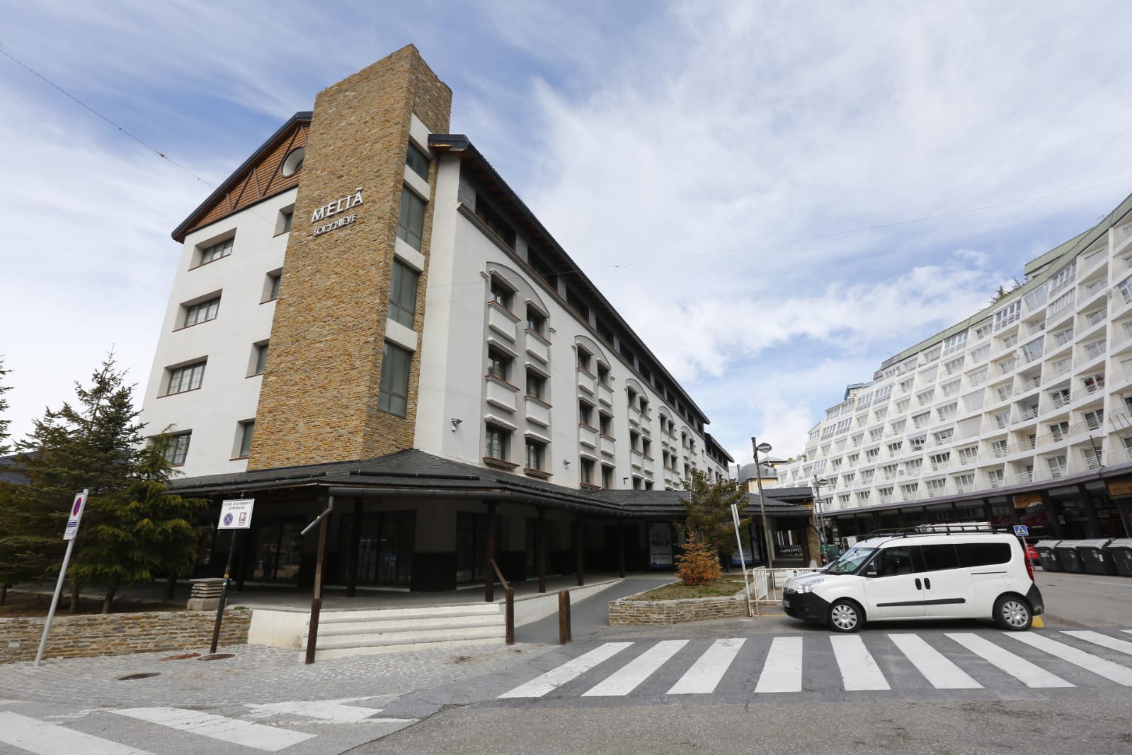 El aspecto de la zona dista mucho de ser el habitual. Sin embargo, ha recibido varios visitantes inesperados durante el estado de alarma