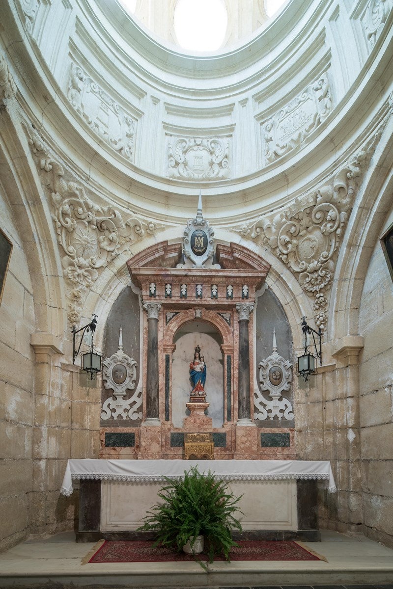 Abadía del Sacromonte. La antigua abadía, del siglo XVII, es otra pieza monumental cerrada al público por el coronavirus