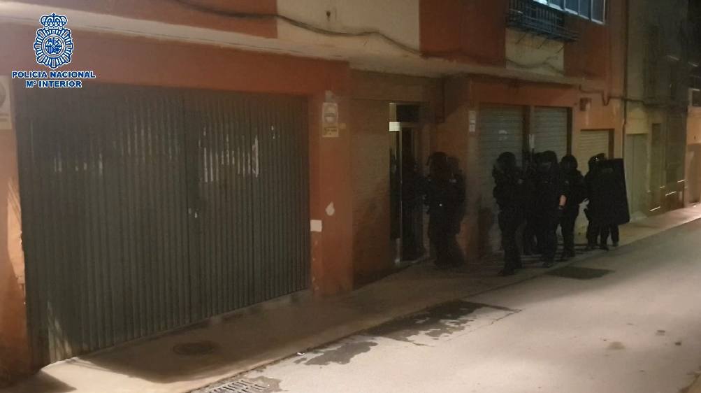 La operación comenzó de madrugada.