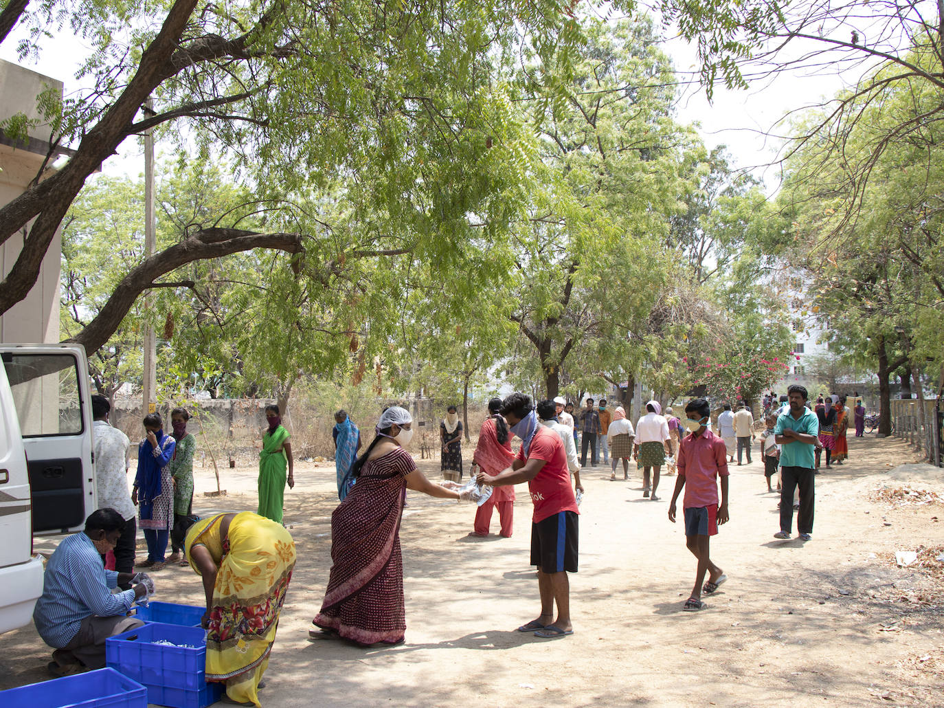 Programa de emergencia de la Fundación Vicente Ferrer contra la pandemia en India.