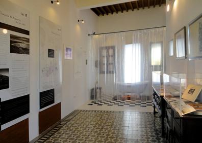 Imagen secundaria 1 - Distintos espacios de la casa del poetal. 