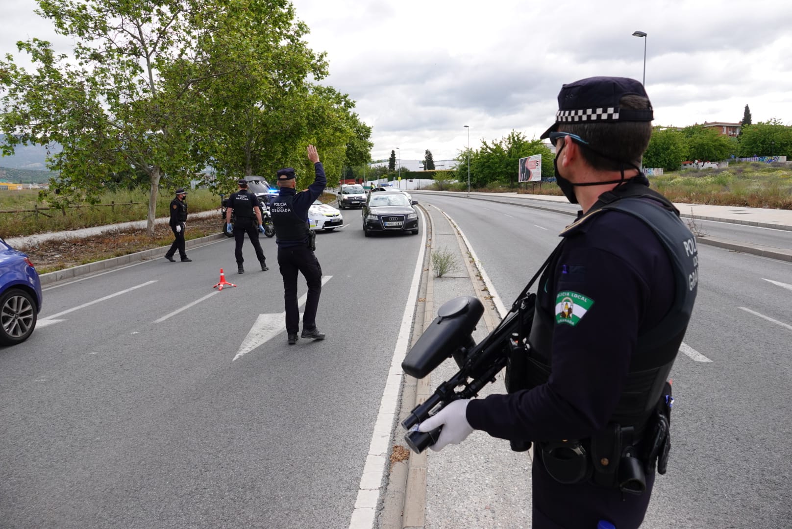 Policía y Guardia Civil refuerzan su presencia para evitar desplazamientos no justificados