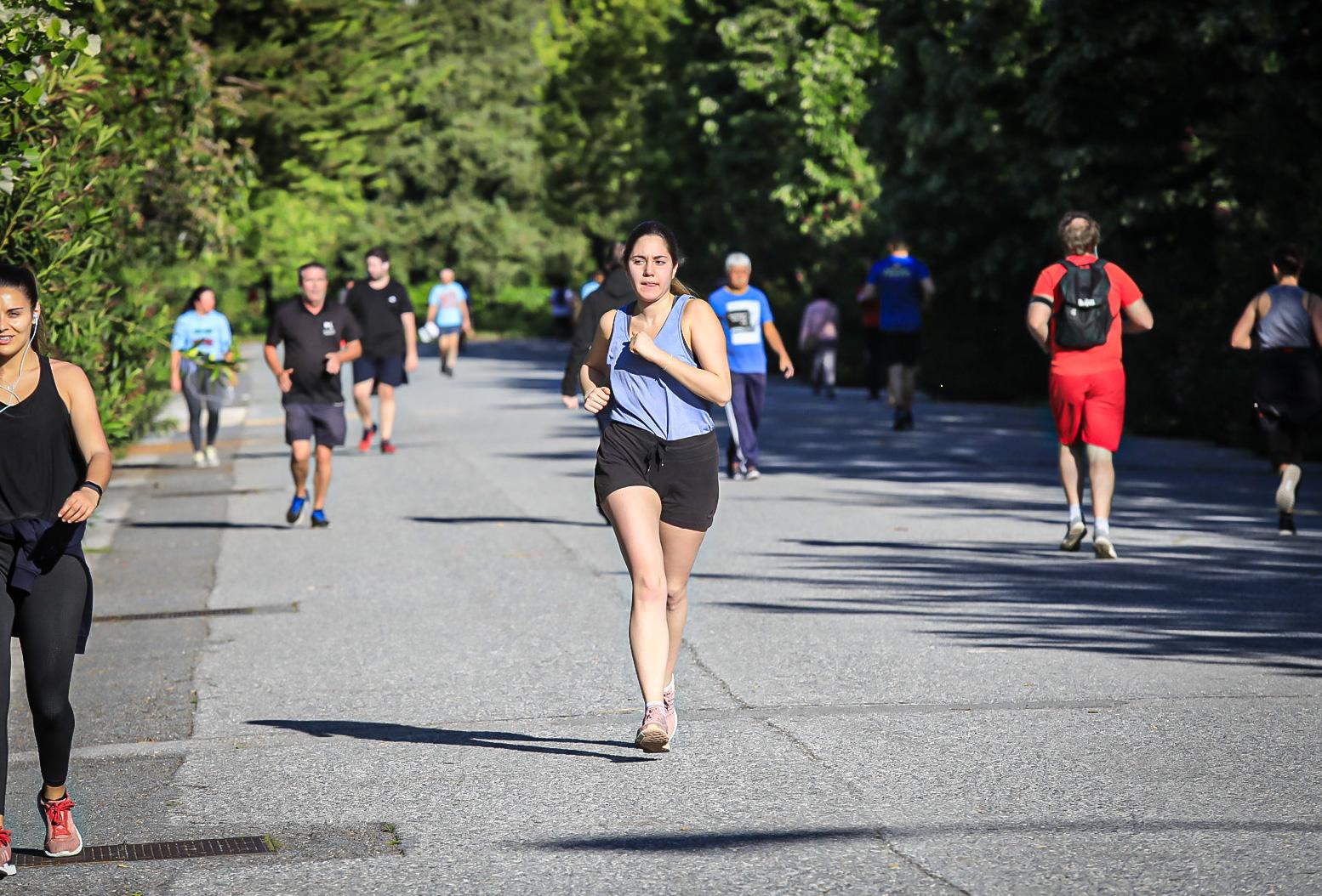Este sábado ya se permite la actividad deportiva y se está dejando notar (y mucho) por toda la capital