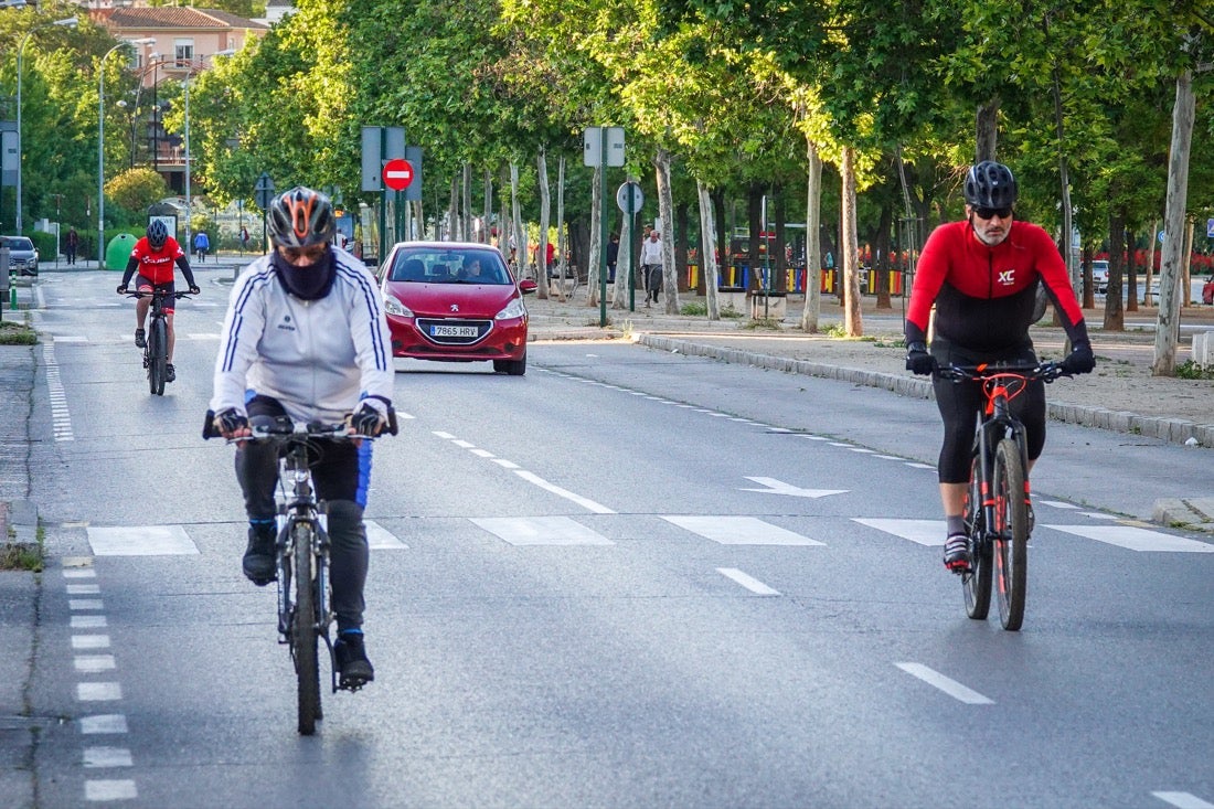 La capital comienza poco a poco a recuperar la normalidad con salidas en los horarios establecidos 