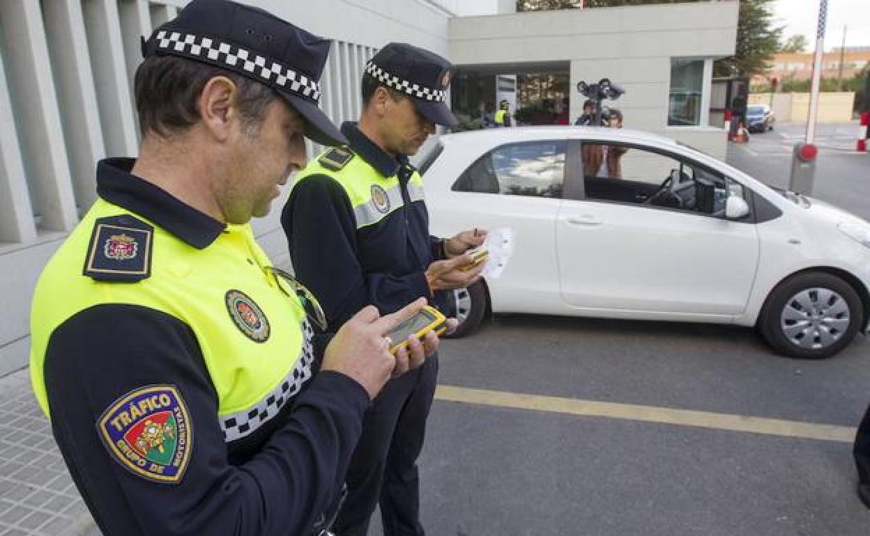 Fase 0 | ¿Puedes ir a comprar o recoger comida a un bar fuera del horario para pasear?