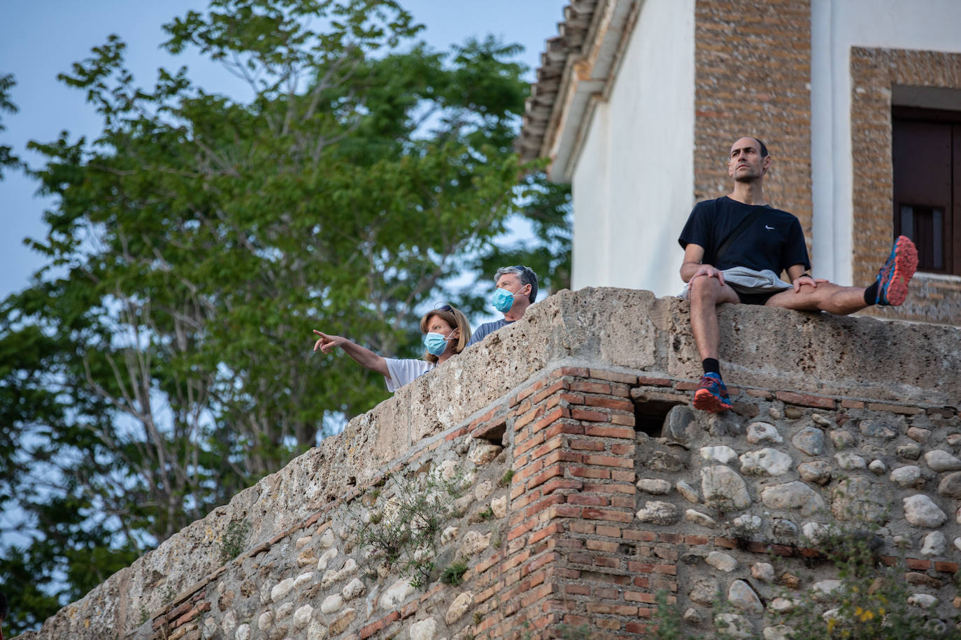 Fotos: El Albaicín, tras las ocho de la tarde