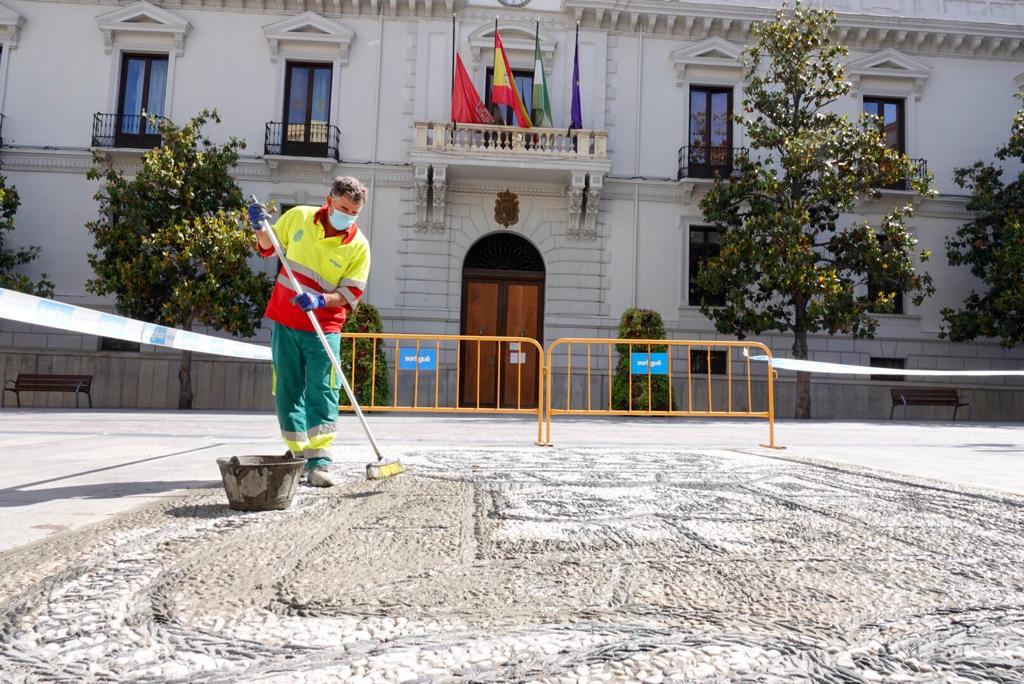 Recorremos las calles de la ciudad para pulsar el ambiente