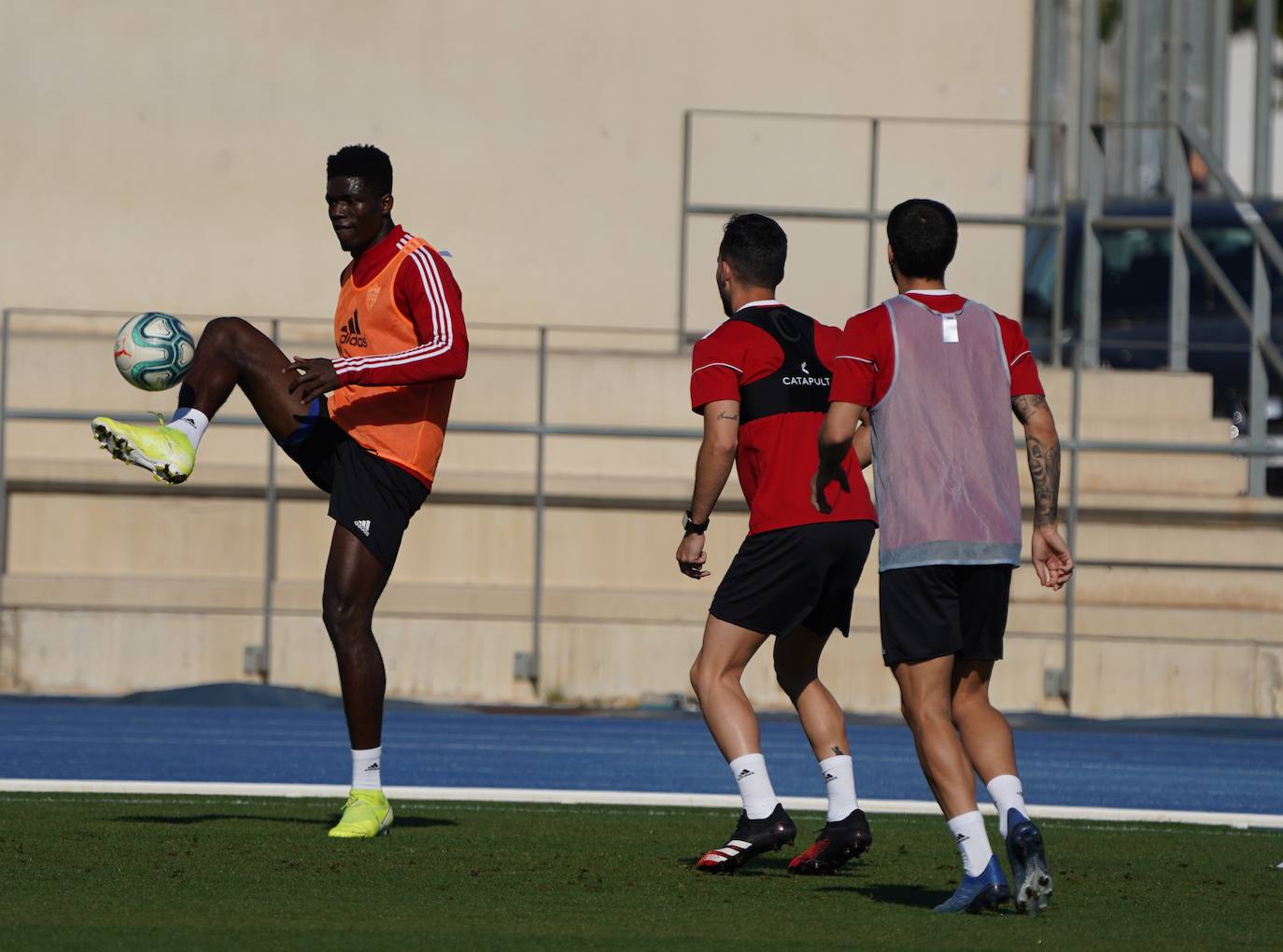 Fotos: La UD Almería comienza los entrenamientos en grupos