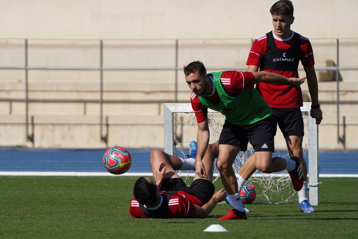 Fotos: La UD Almería comienza los entrenamientos en grupos