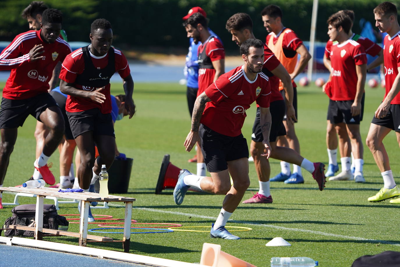 Fotos: La UD Almería continúa entrenando en dos grupos