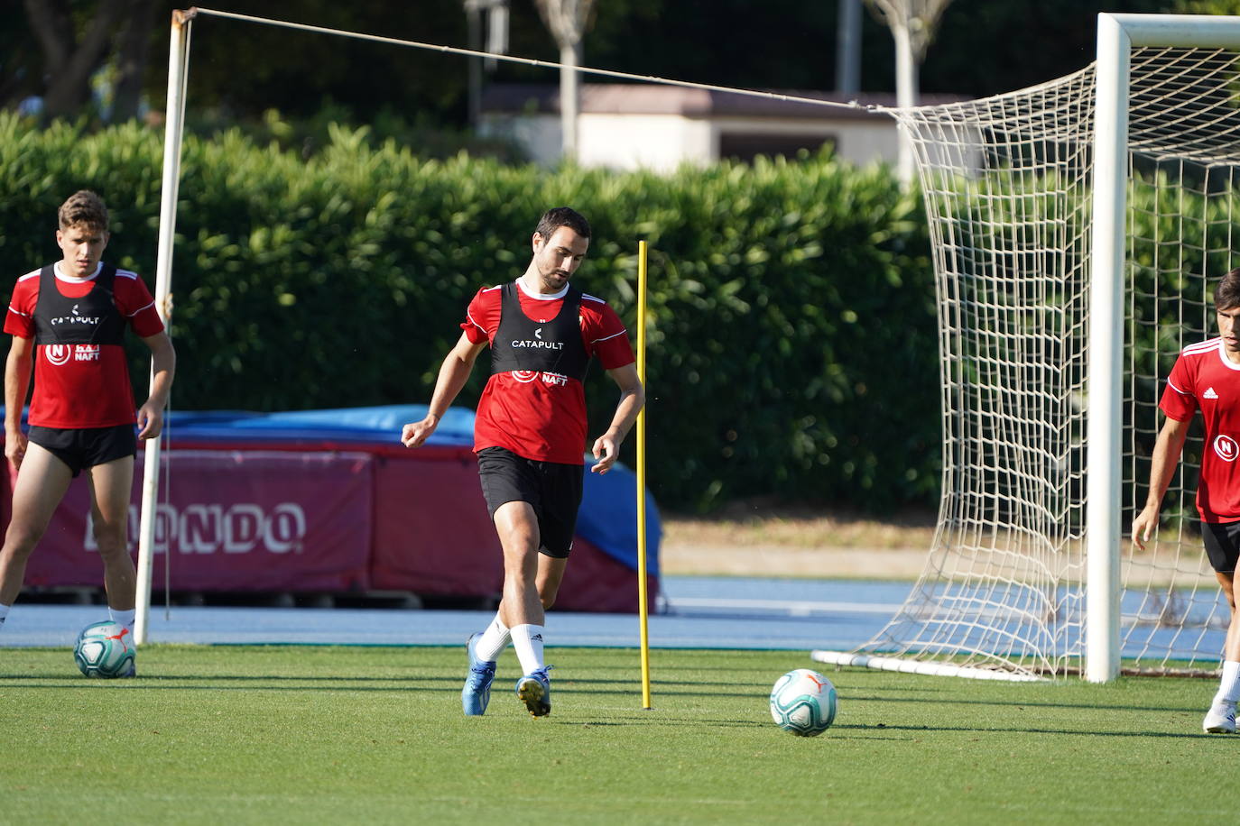 Fotos: La UD Almería entrena en sábado