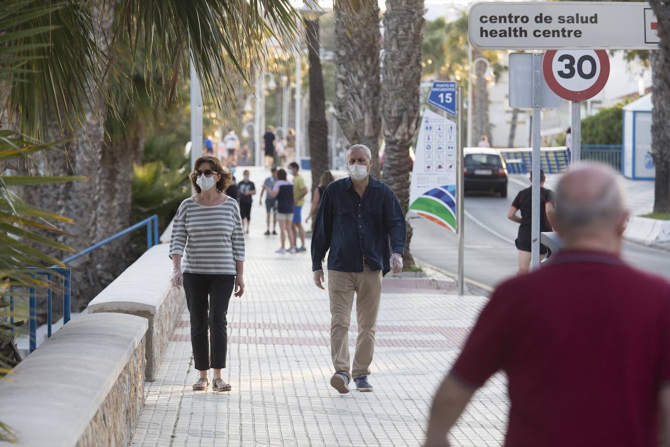 Muchos granadinos han decidido volver a sus segundas residencias aprovechando el buen tiempo