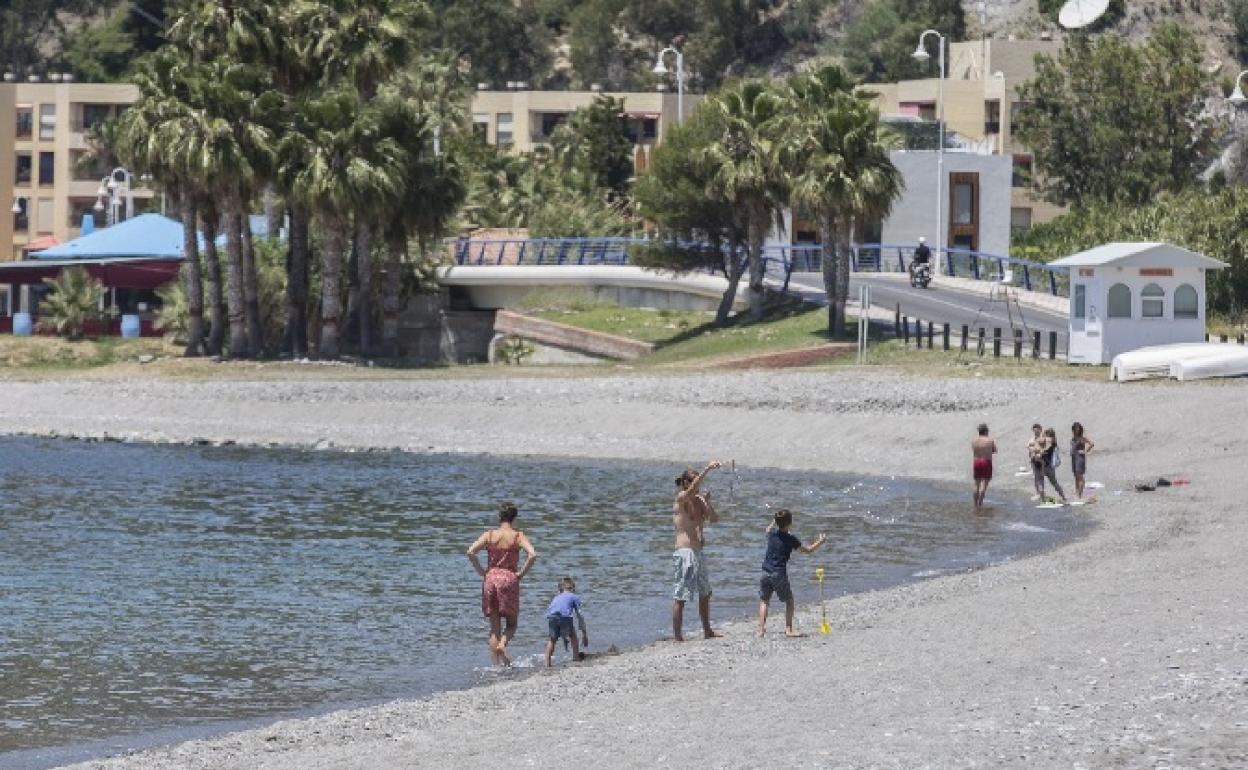 El Gobierno fija cómo serán las limitaciones en las playas: tiempo de estancia, distancia y aforo