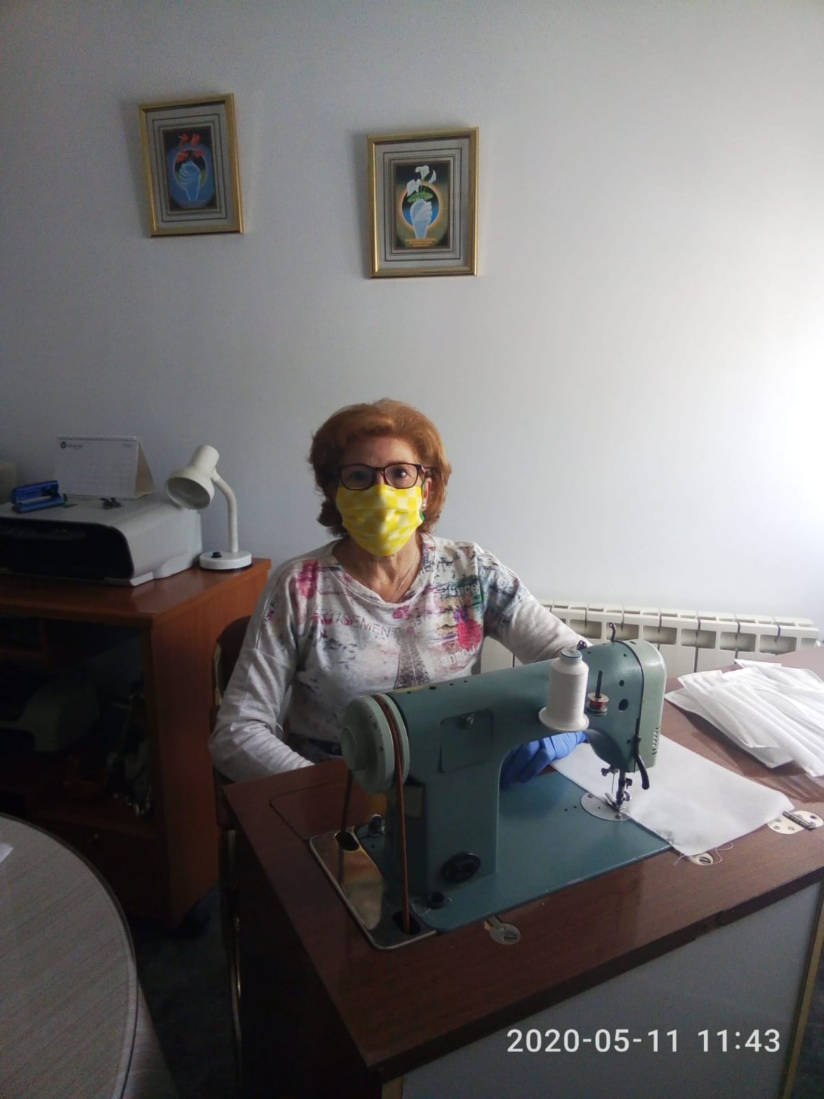 Cientos de mujeres de la provincia han aportado su granito para ayudar en la crisis sanitaria