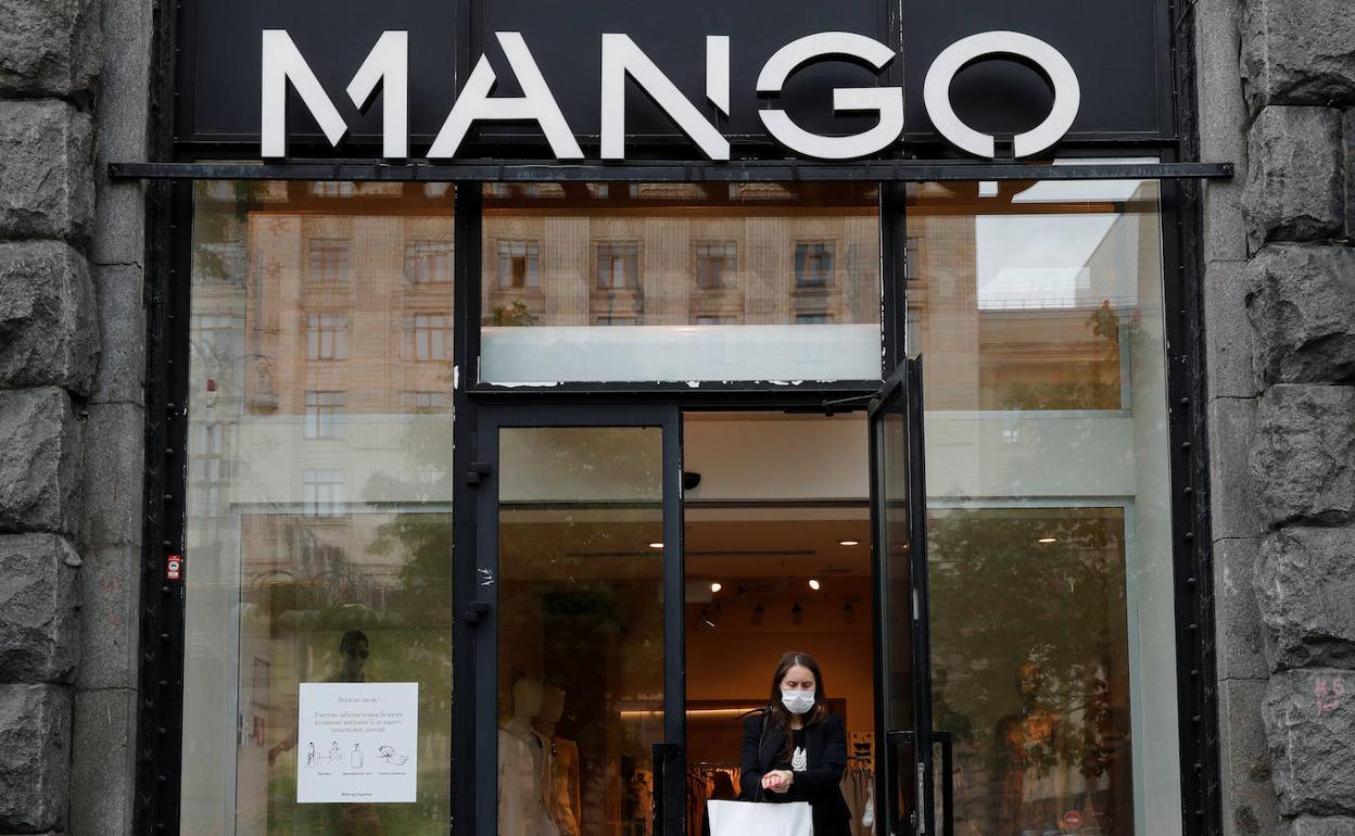 Marcas como Mango, Zara o H&M abren más tiendas en fase 2: así será la «nueva normalidad» en ellas