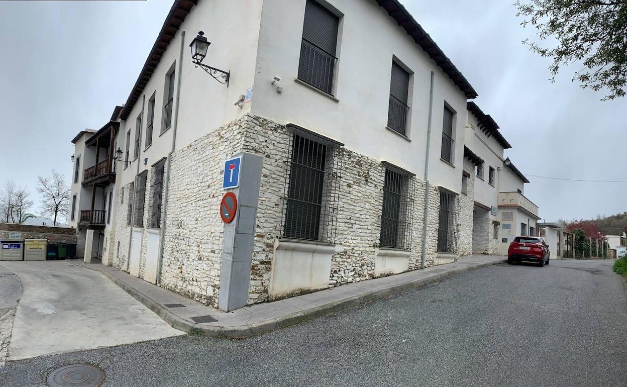 El instituto de Pitres, para el que se solicitó el préstamo. 