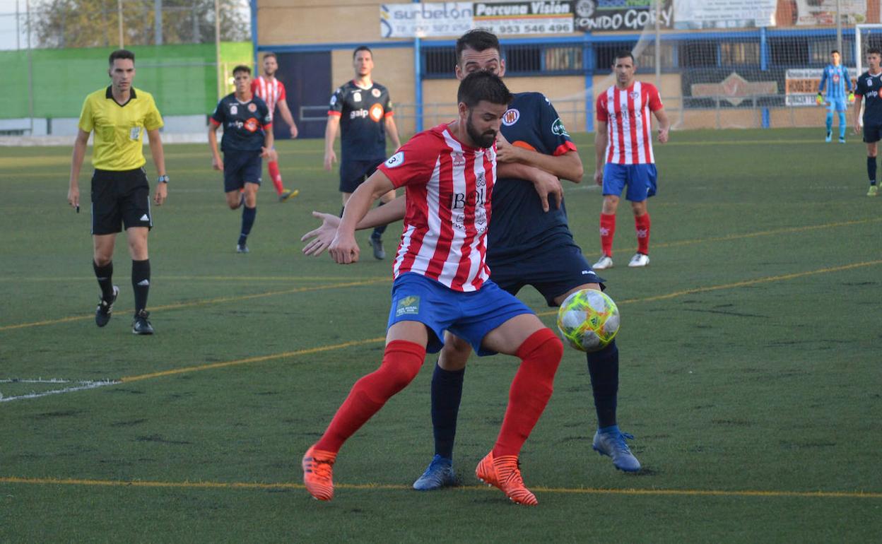 Troyano ha sido la primera renovación del Atlético Porcuna.