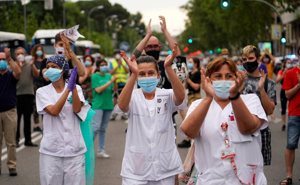 Sanitarios, durante una concentración en Madrid.