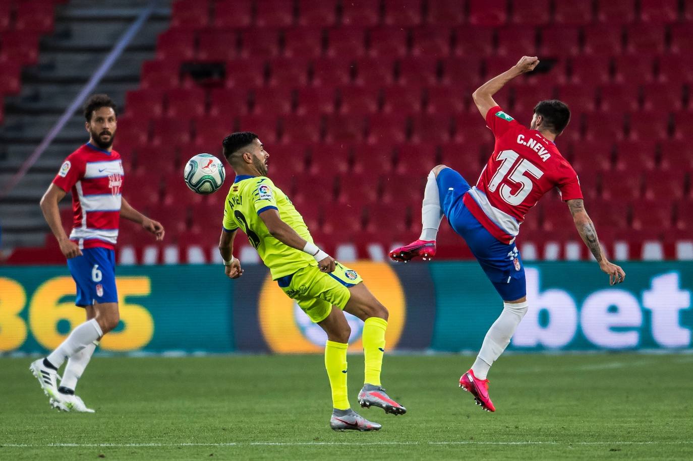 El conjunto rojiblanco ha vuelto a la competición este viernes, después de más de tres meses de parón a causa del coronavirus 