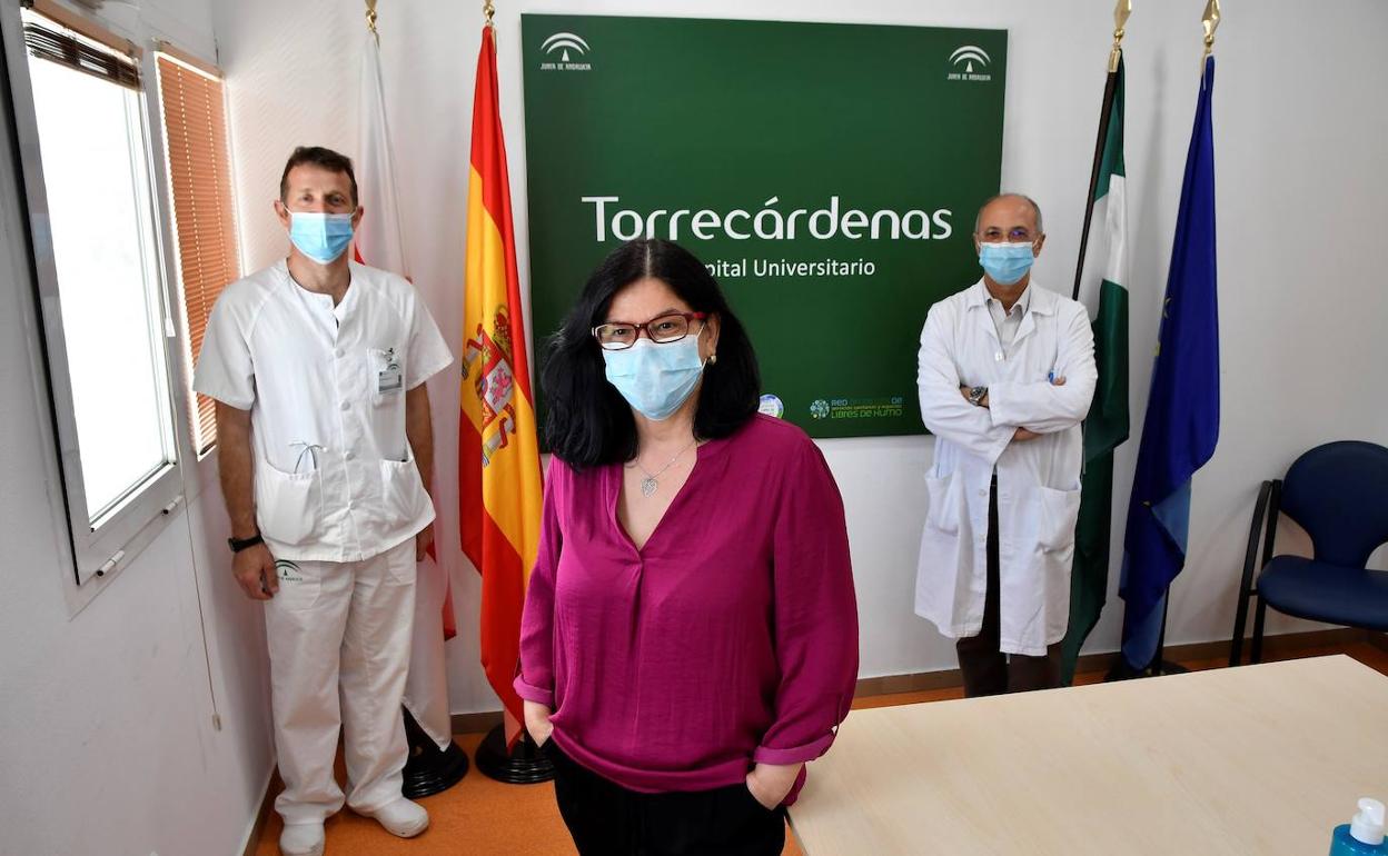 Hospital Torrecárdenas de Almería: Médicos solidarios que entregan su tiempo y conocimiento a más necesitados