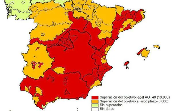 La zona industrial de Carboneras, entre los nueve focos de contaminación de Andalucía
