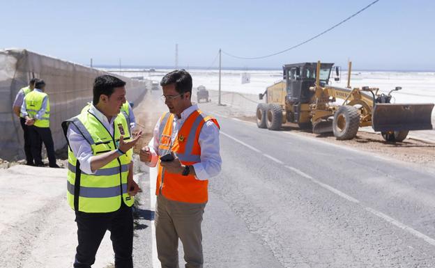 La Diputación mejorará caminos en El Ejido, Vícar y Arboleas