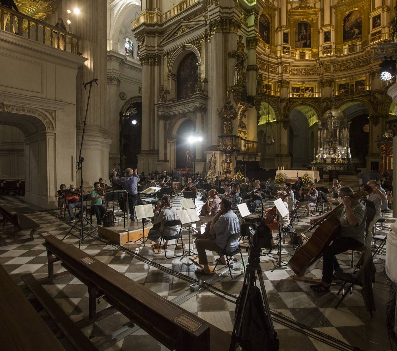 Fotos: Un &#039;Réquiem&#039; esperanzado abre hoy el Festival de Música y Danza de Granada
