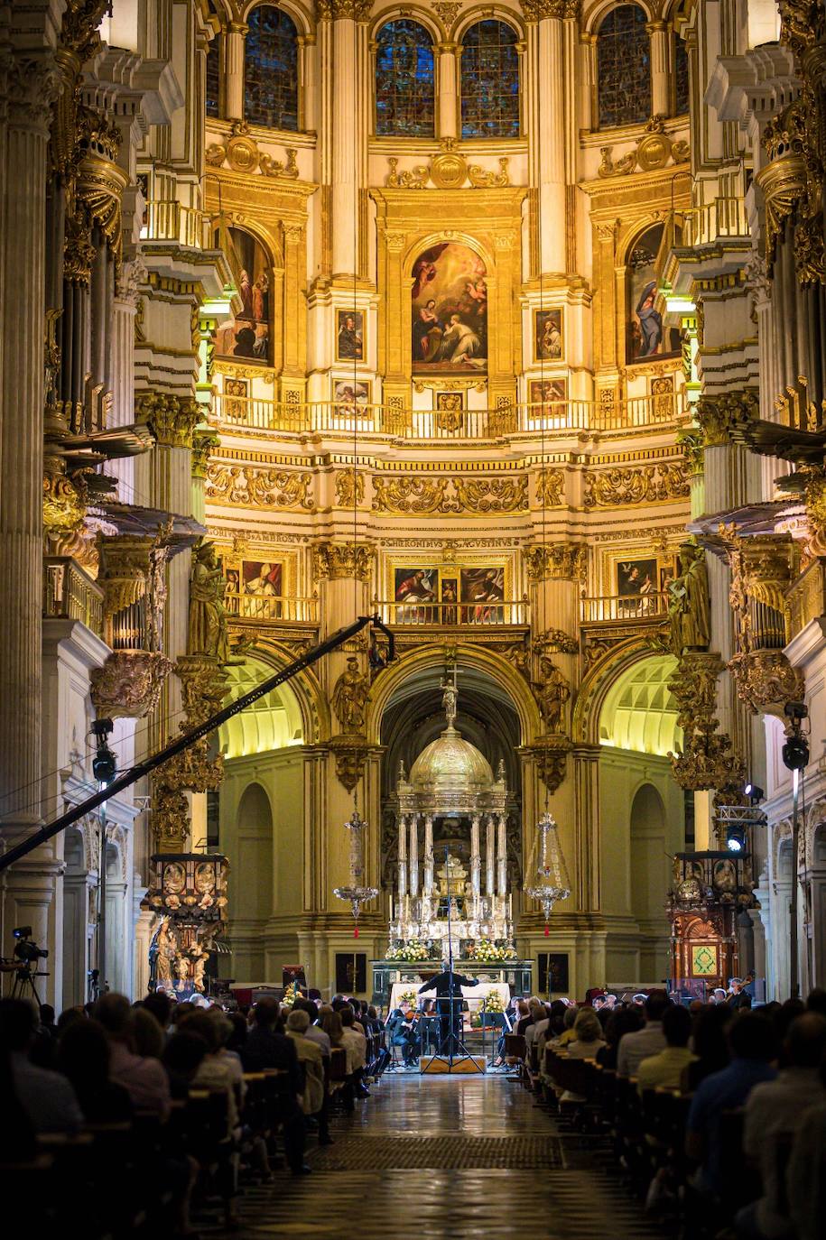 El Festival de Música y Danza se abre con el 'Réquiem' de Mozart en un concierto que muestra la 'nueva normalidad' cultural