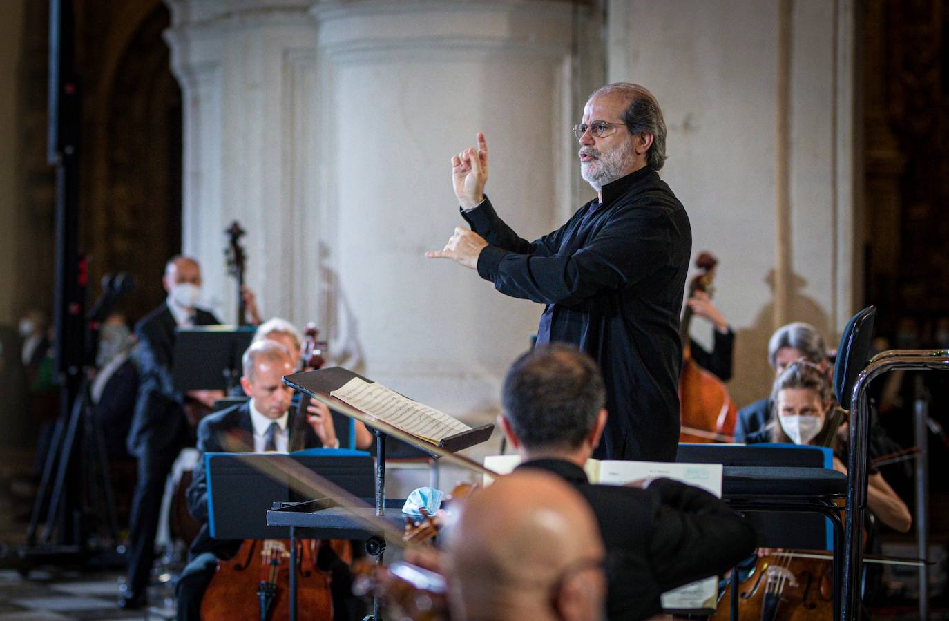 El Festival de Música y Danza se abre con el 'Réquiem' de Mozart en un concierto que muestra la 'nueva normalidad' cultural