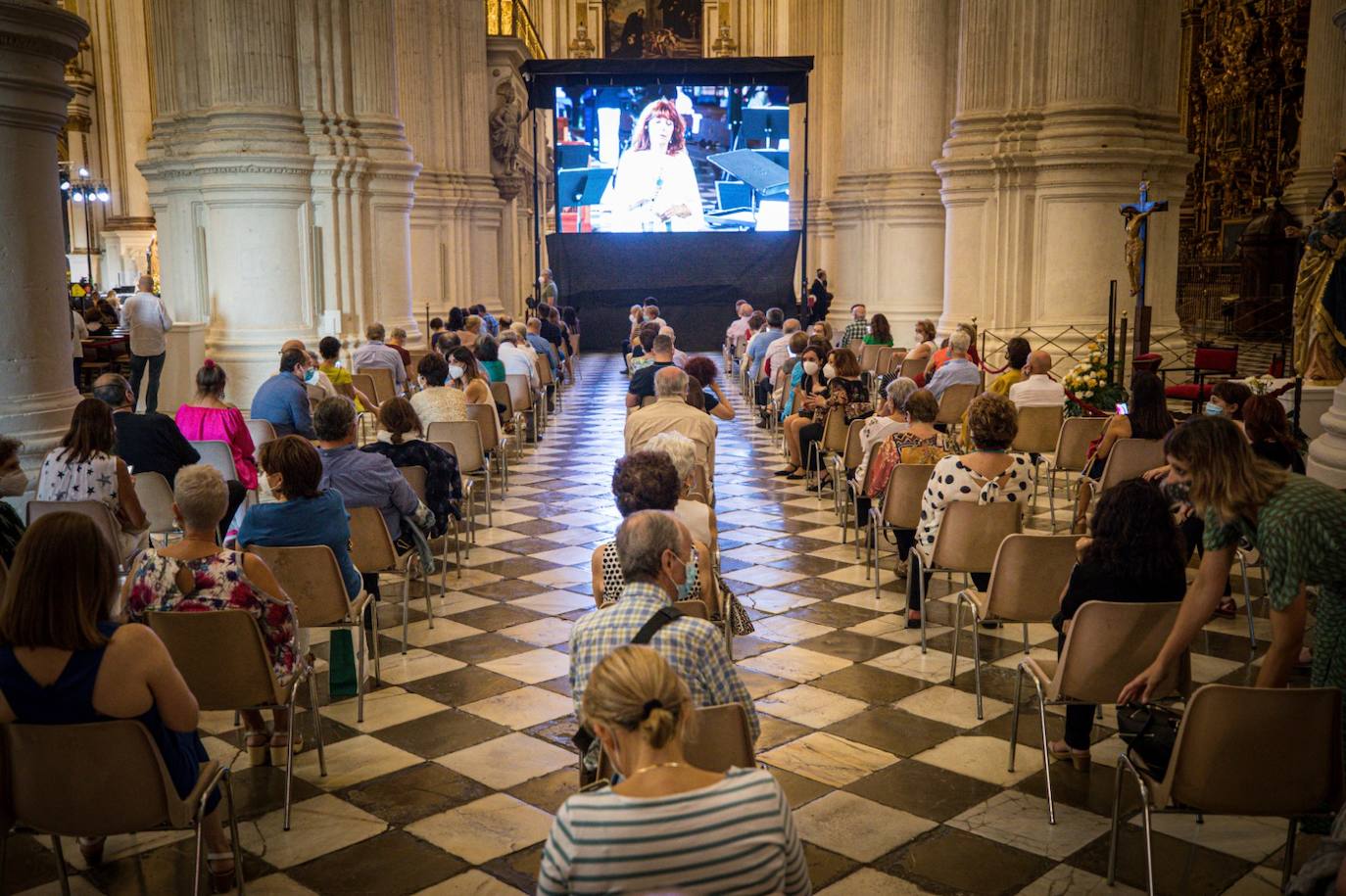 El Festival de Música y Danza se abre con el 'Réquiem' de Mozart en un concierto que muestra la 'nueva normalidad' cultural