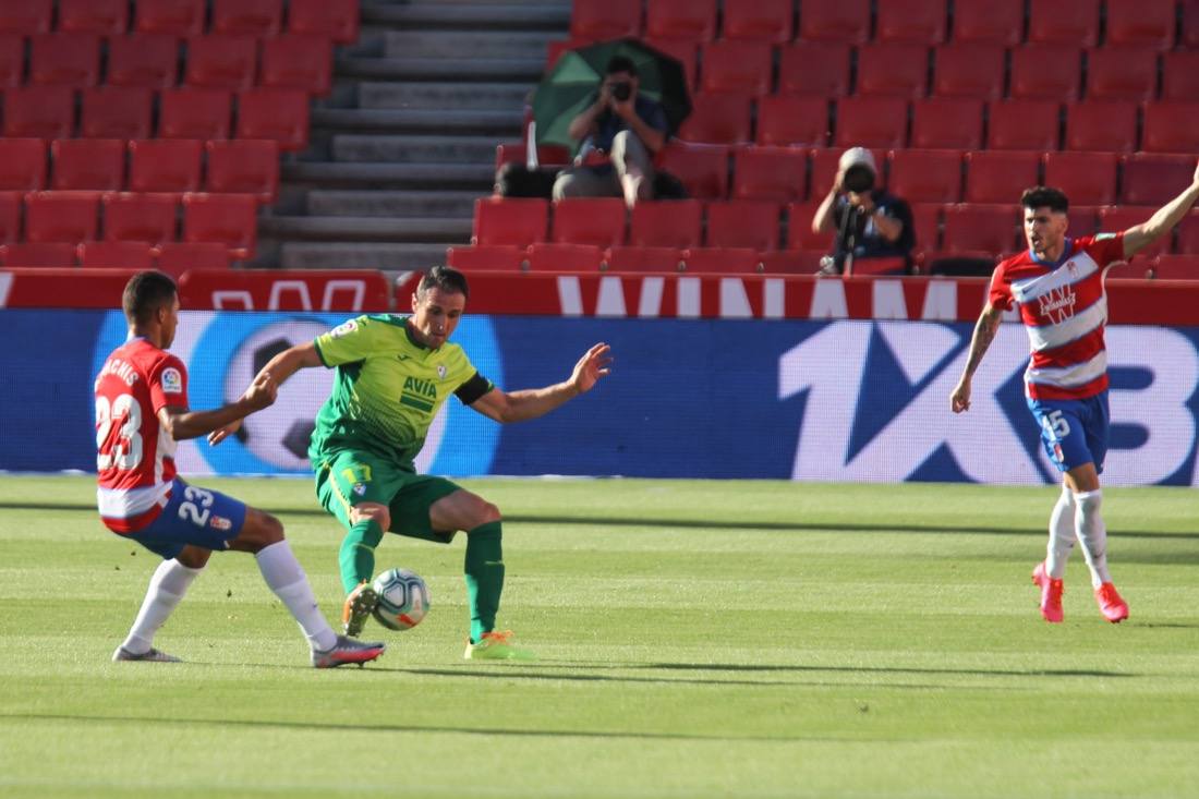 Los de Diego Martínez alcanzarían su primer gran objetivo a falta de seis jornadas