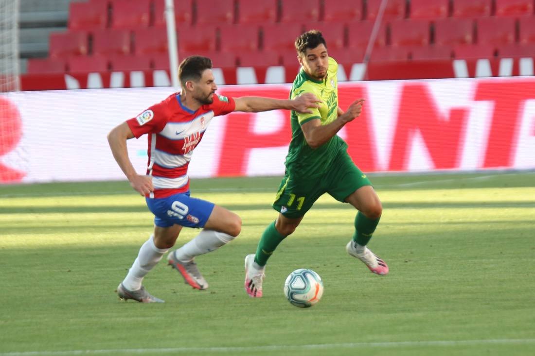 Los de Diego Martínez alcanzarían su primer gran objetivo a falta de seis jornadas