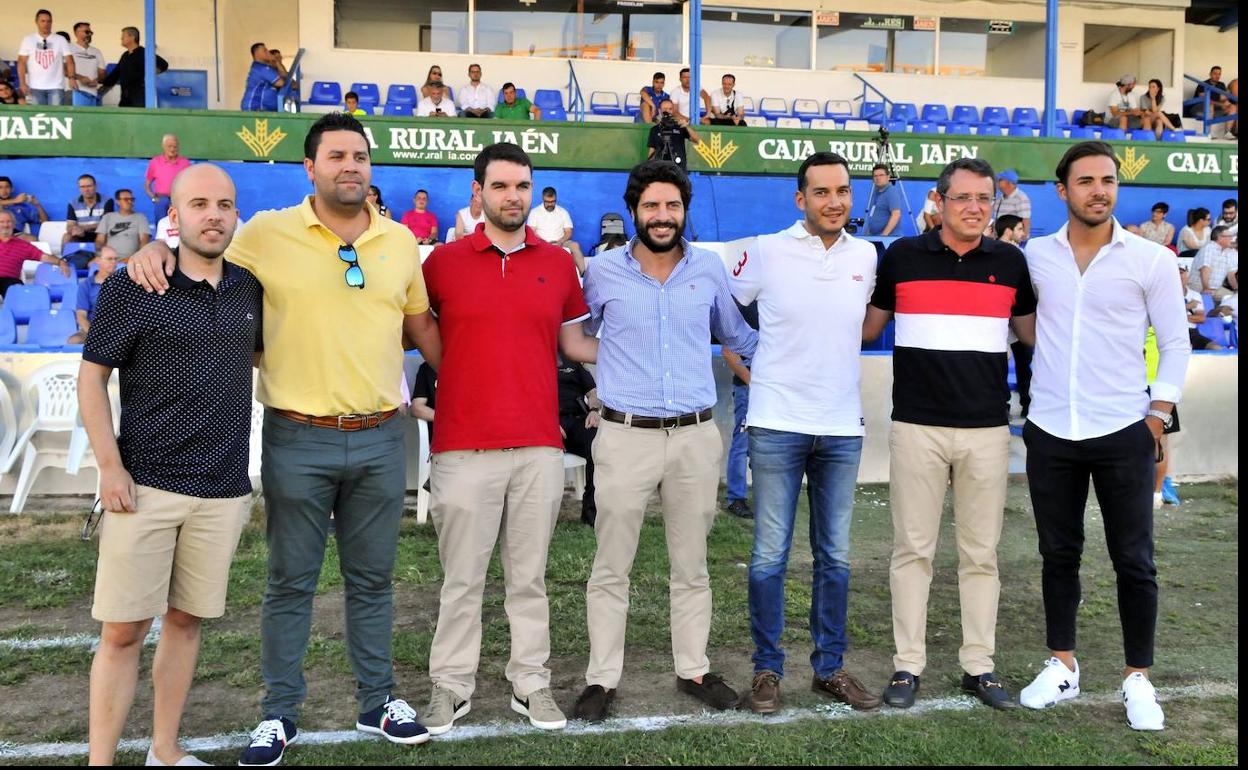 Algunos de los directivos del Linares en la época de Jesús Medina. 