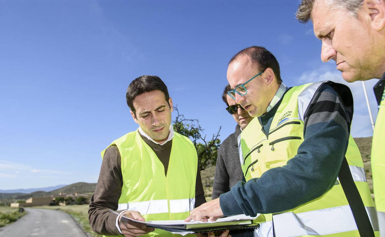 Diputación de Almería va a garantizar todo el año el abastecimiento hídrico en Chercos