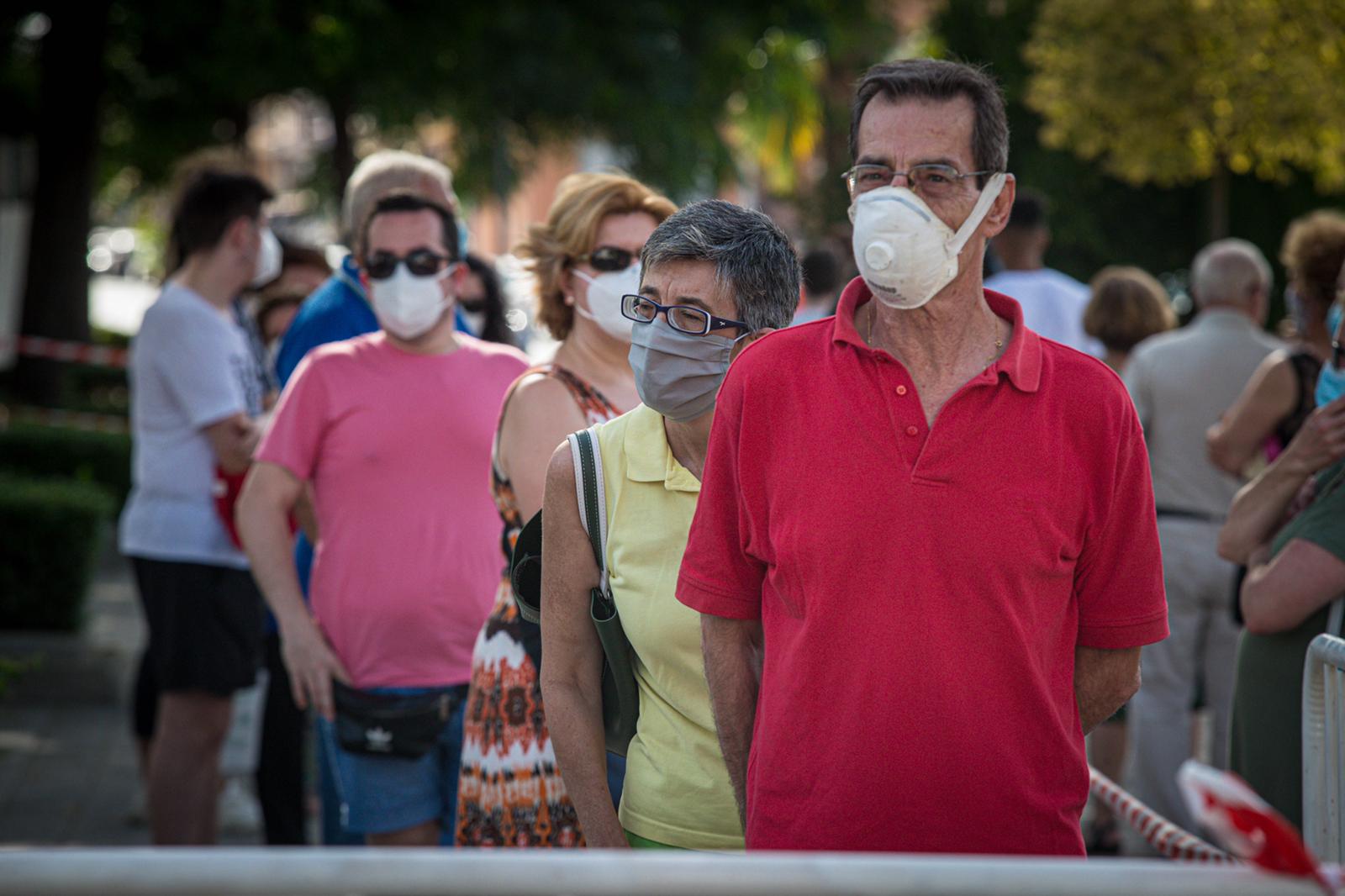 A las siete de la tarde han comenzado la recogida de muestras, que también se llevará a cabo mañana por la mañana