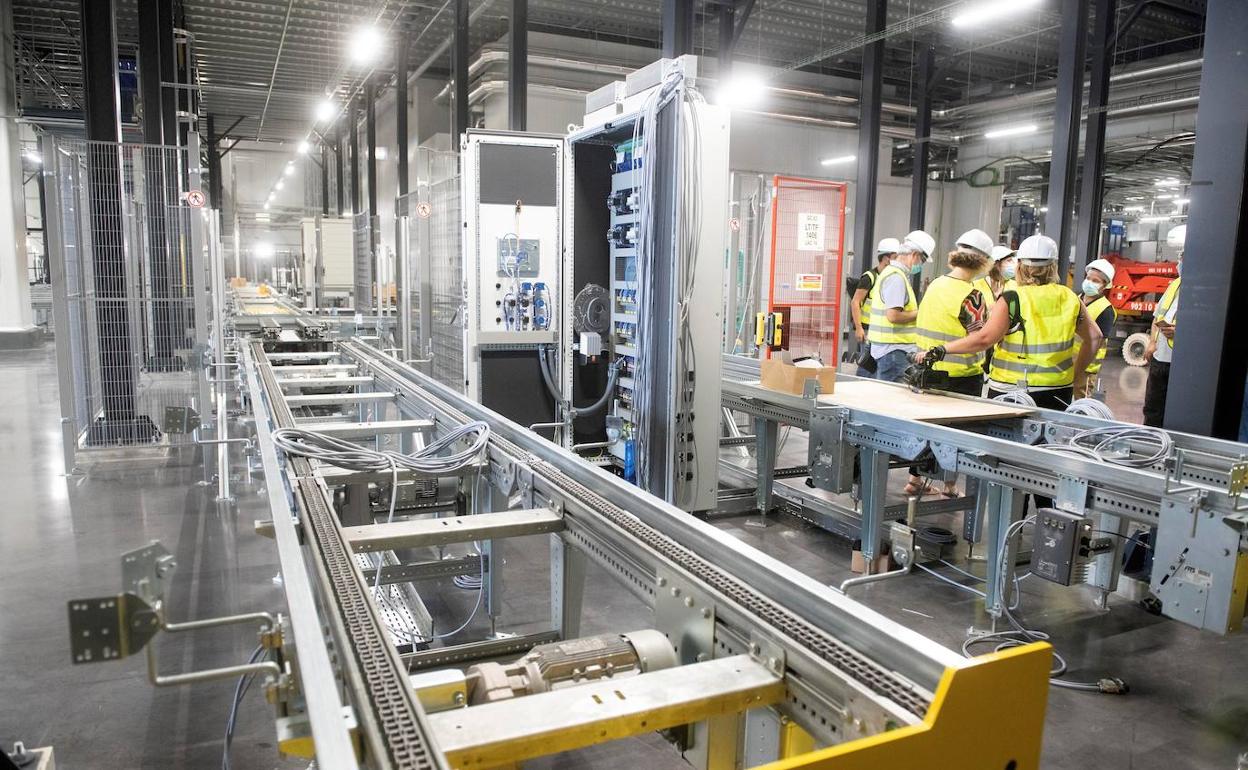 Centro logístico de Mercadona para Andalucía Oriental, situado en Guadix. 