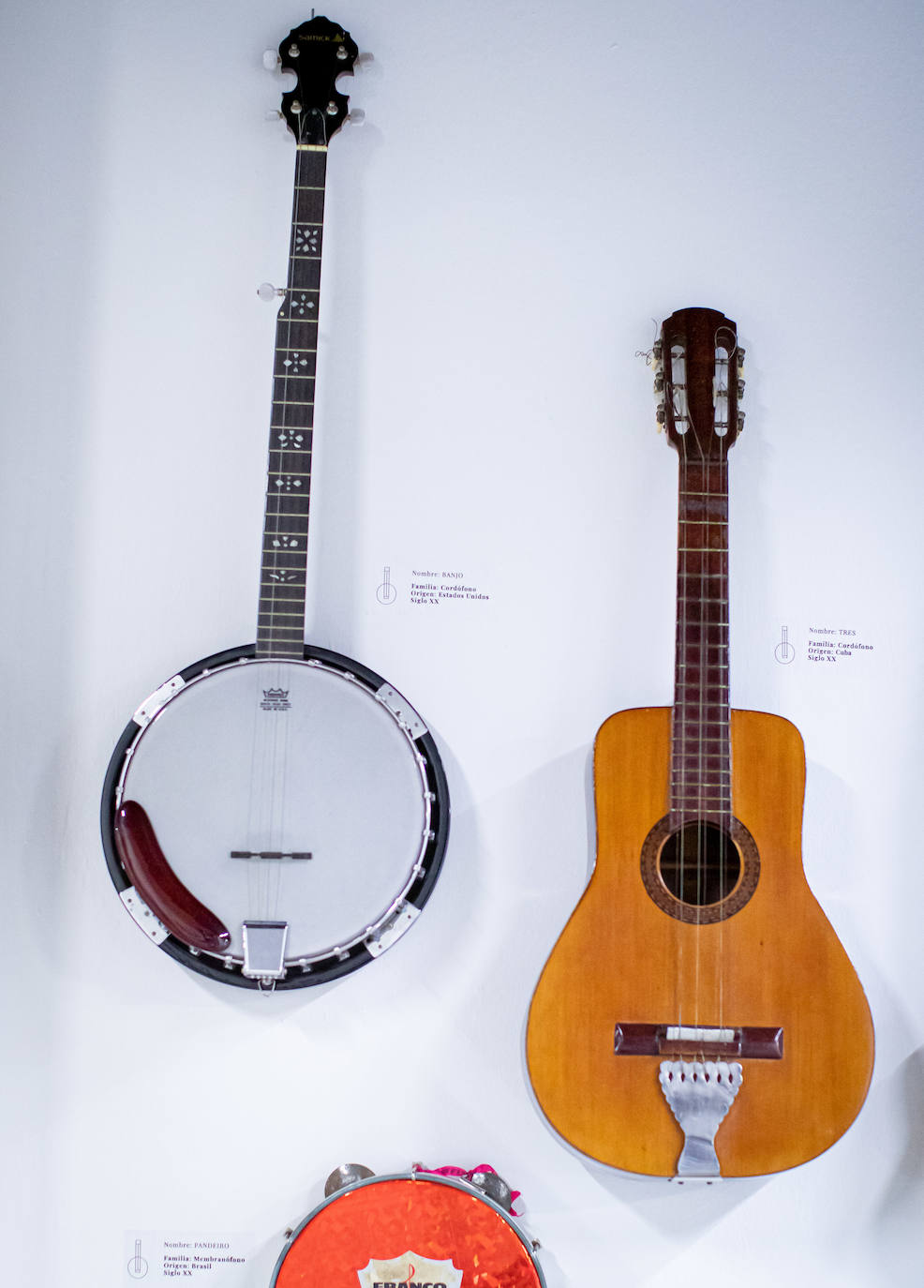 Fotos: Instrumentos del Mundo de la colección de Manuel Mateo