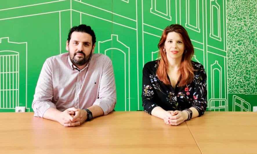 Juan Manuel Ruiz y Ángeles Castillo presentan el ciclo. 