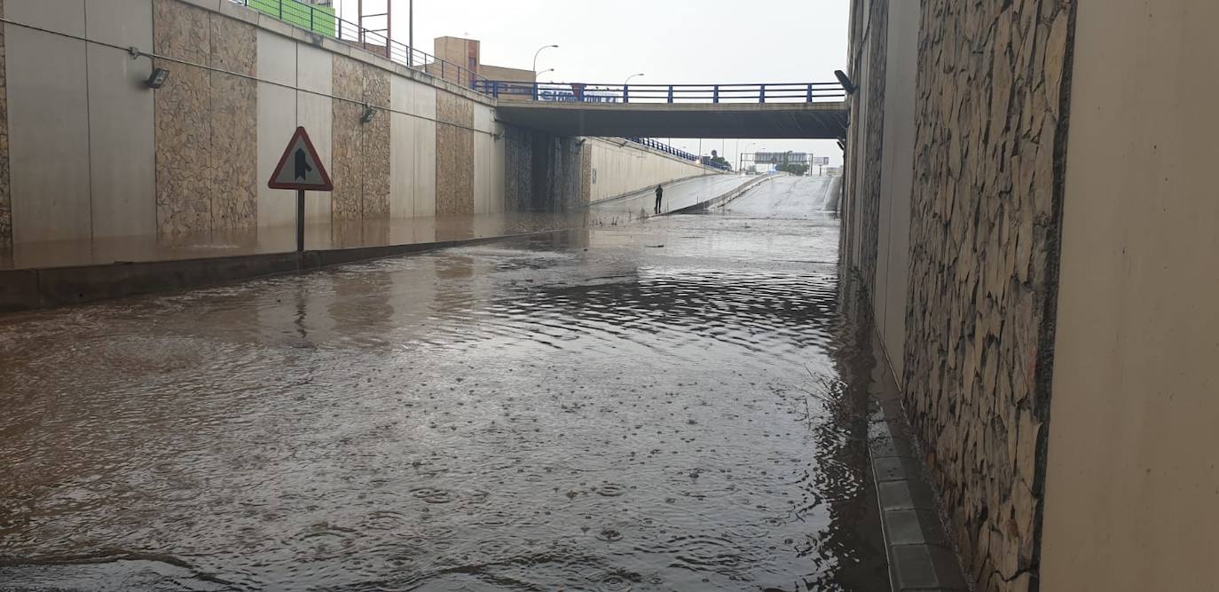 La mayoría de las incidencias son inundaciones de bajos de viviendas