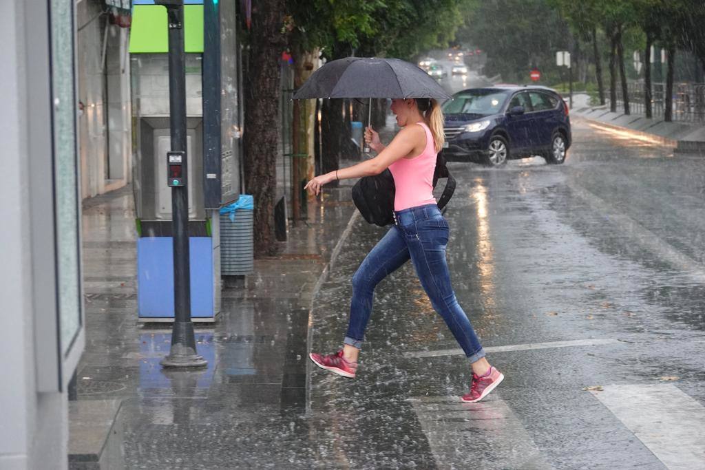 La mayoría de las incidencias son inundaciones de bajos de viviendas