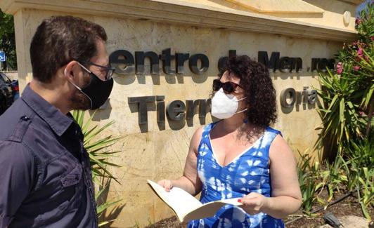 Visita de los representantes de Adelante Andalucía al centro de Oria. 