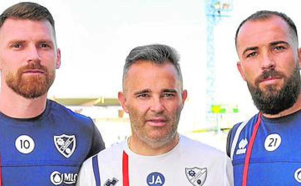 Aguilar, Arsenal y Cervera.