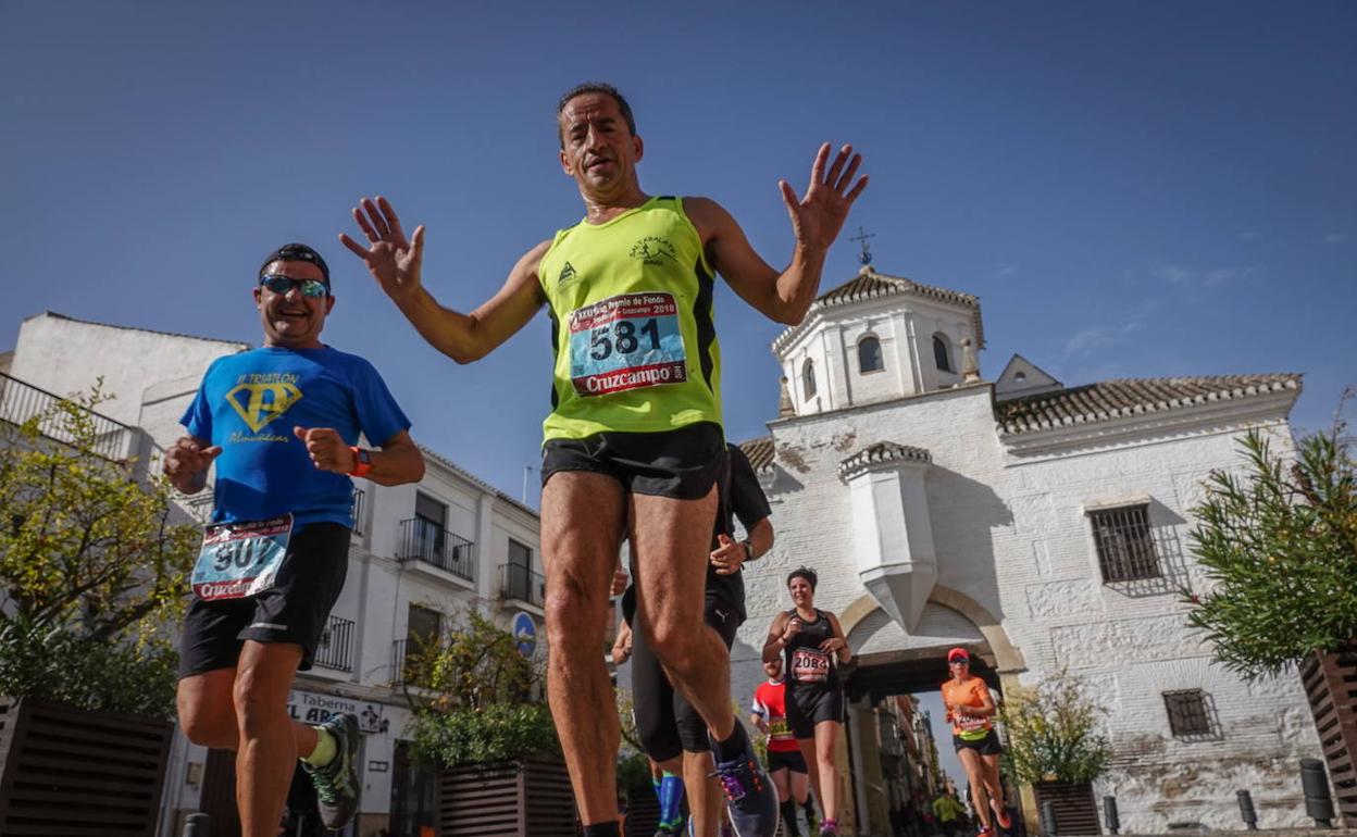 Unos participantes, en el Gran Premio de Fondo en Santa Fe. 