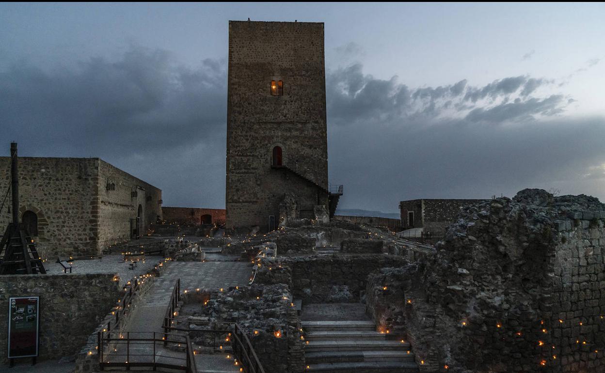 'A Jaén, a vivir experiencias' incluye más de 40 actos en lugares naturales