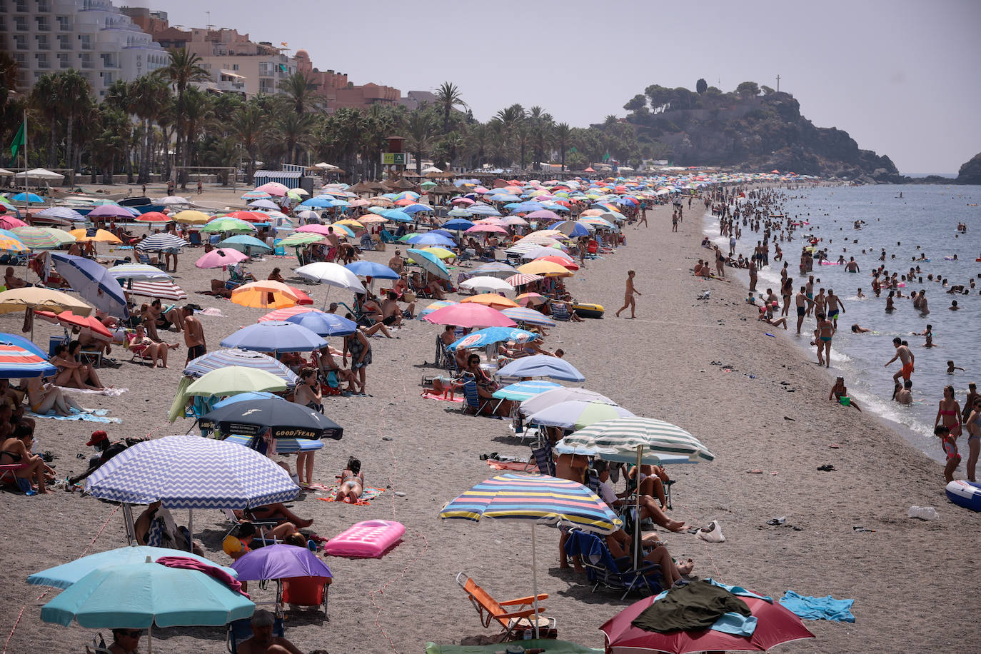 La segunda residencia da vida a la Costa, pero el sector echa de menos al turista internacional