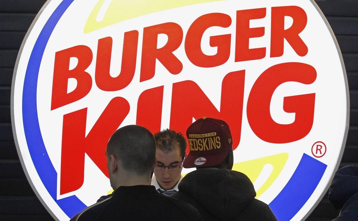 Asesinato en un Burger King: Mata de un tiro a un empleado porque la comida se retrasó