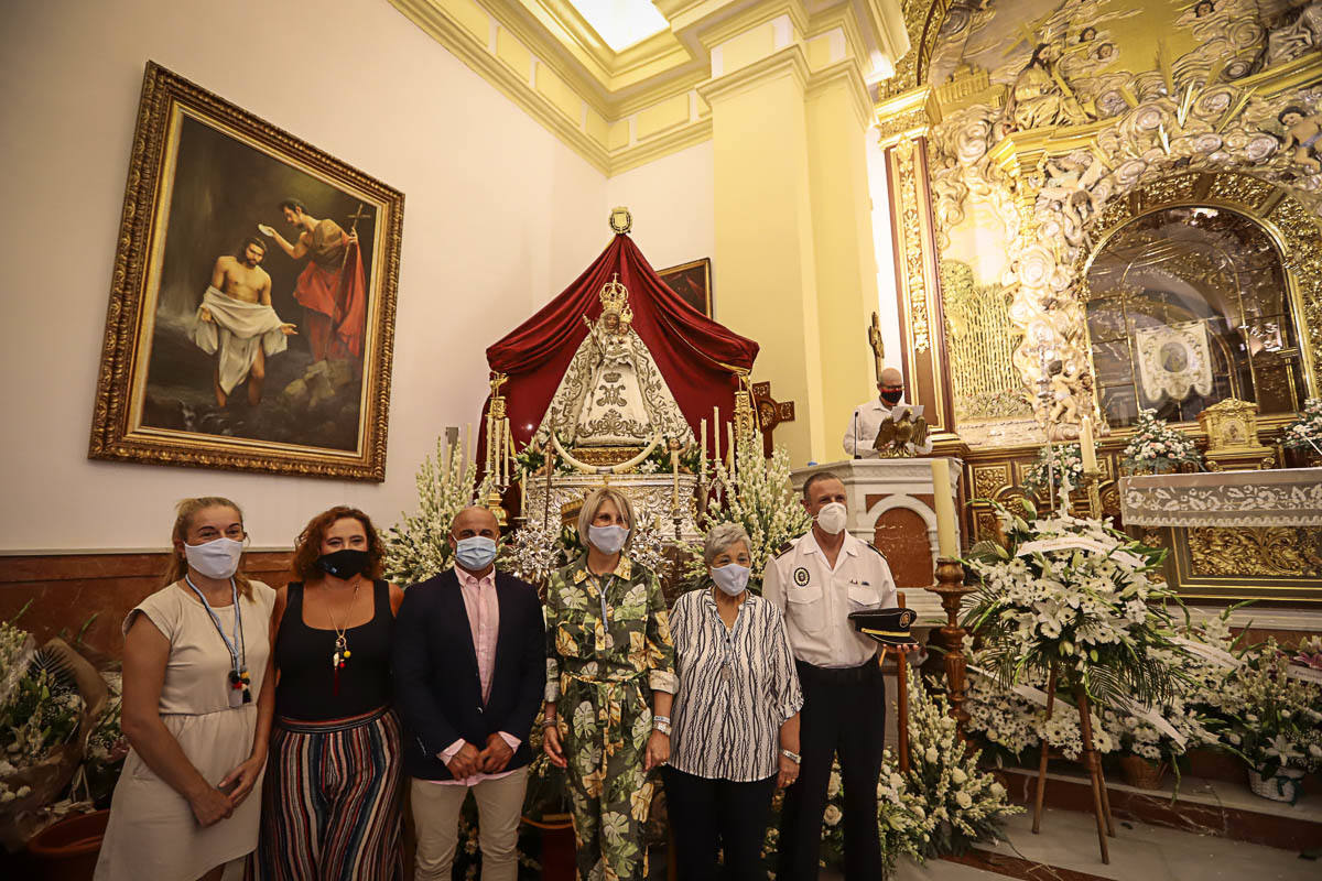 Fotos: Motril celebra la ofrenda floral a su patrona