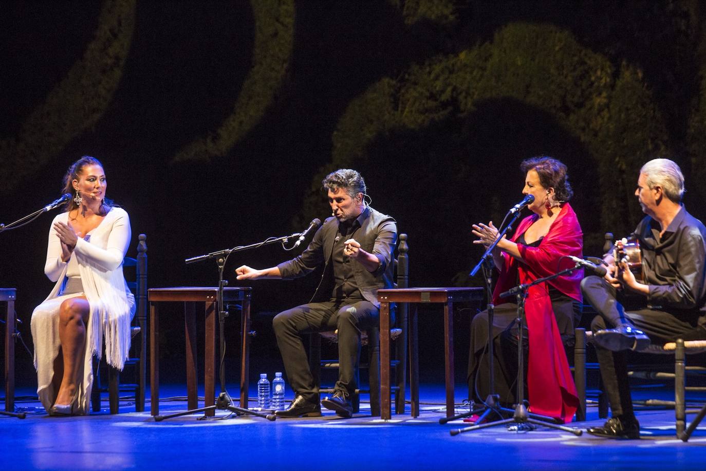 Fotos: Carmen Linares, Arcangel y Marina Heredia iluminan el Generalife